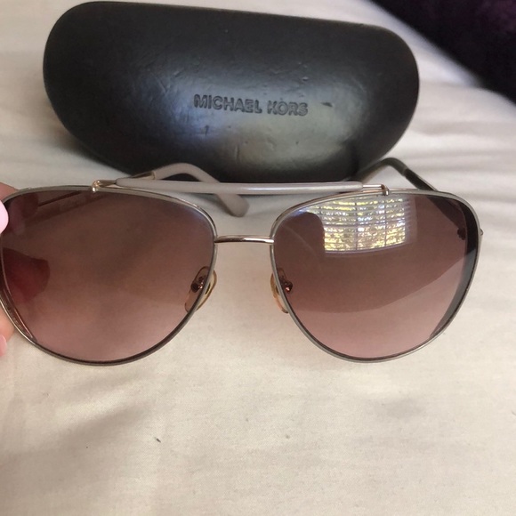 Michael Kors sunglasses - Picture 1 of 3